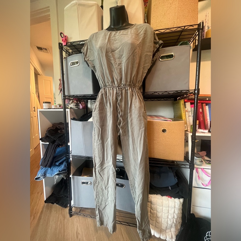 Casual Drawstring Waist Jumpsuit in Olive